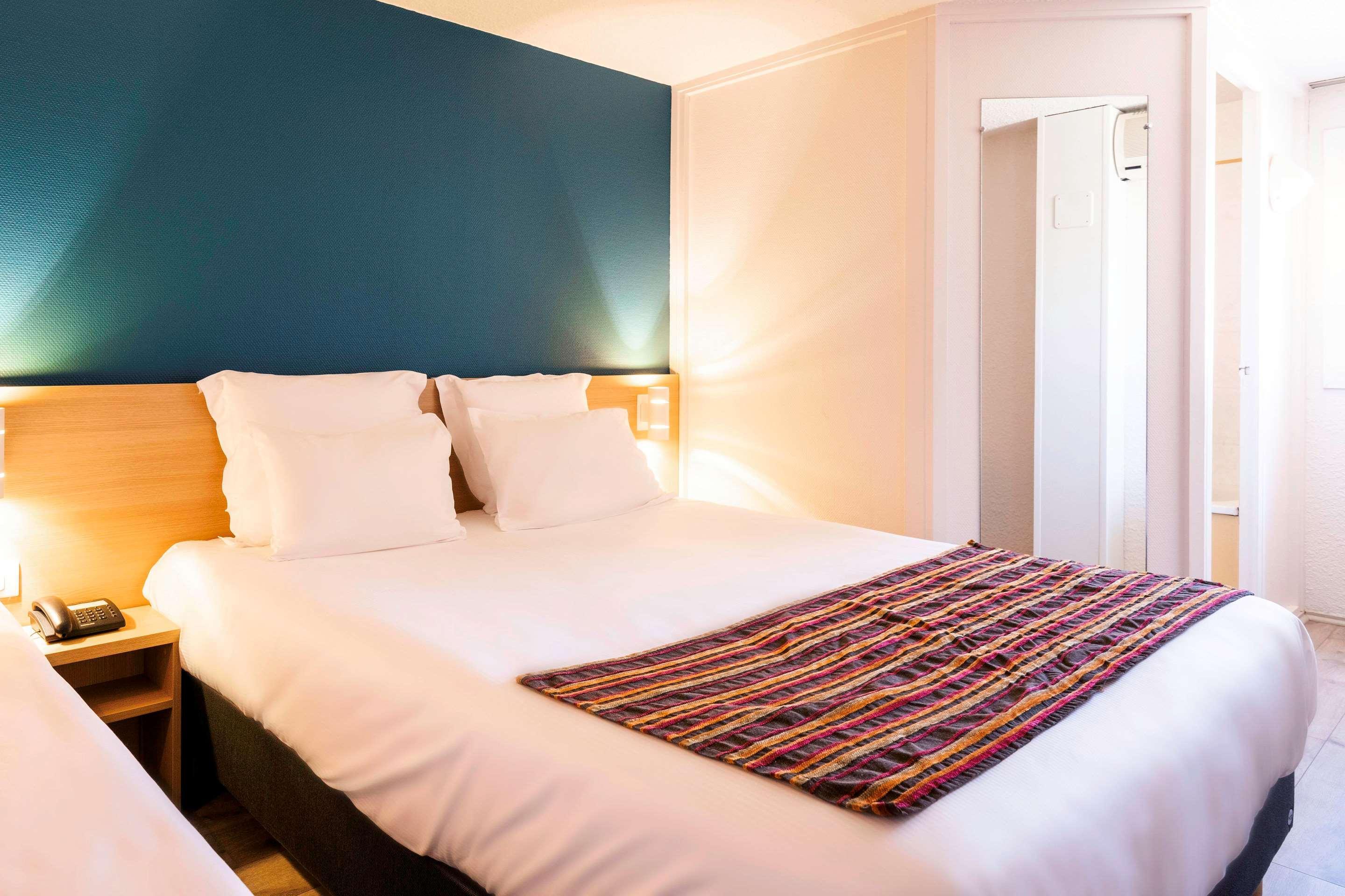 Comfort Hotel Montluçon Buitenkant foto