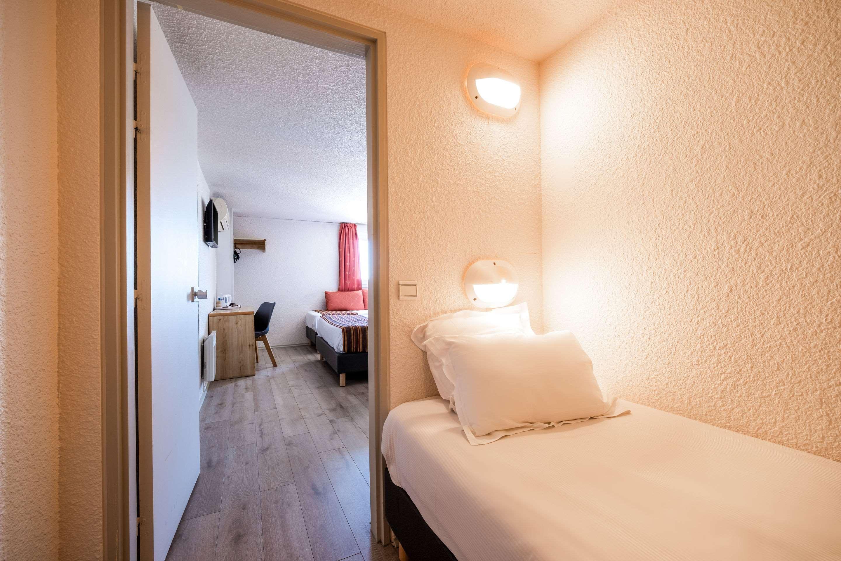Comfort Hotel Montluçon Buitenkant foto